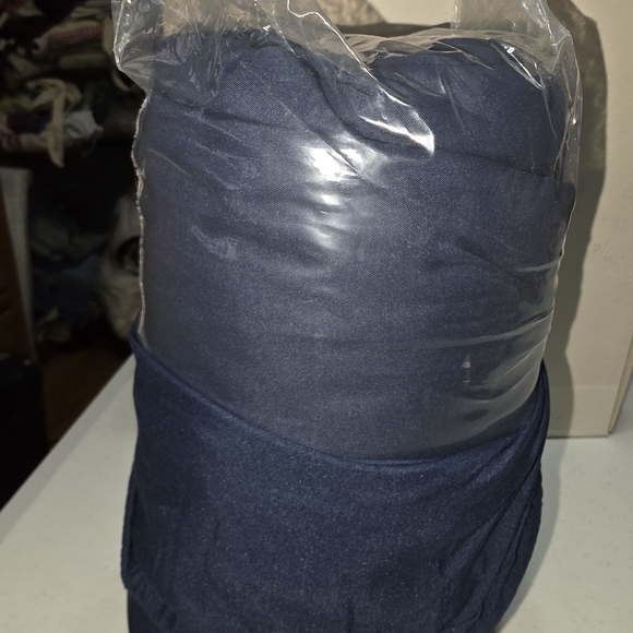 Navy Blue Bedding Sheet Set - Picture 2 of 2